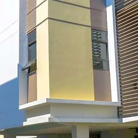 Cozy 1-Bed Unit Near Srp Talisay