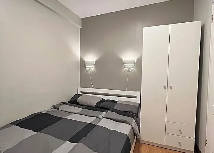 Hotel Cozy 1-bed Unit Near Srp Talisay 4*